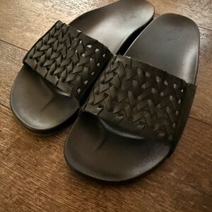OluKai Black Woven Slide Sandals